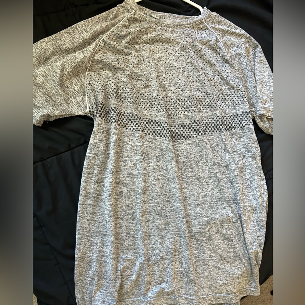 Grey men’s activewear shirt